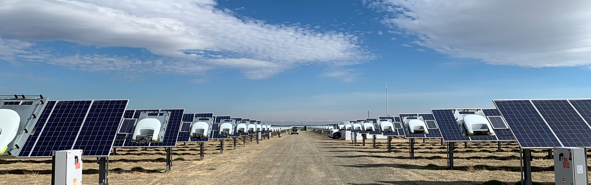 Solar cleaning robots: start with soiling data